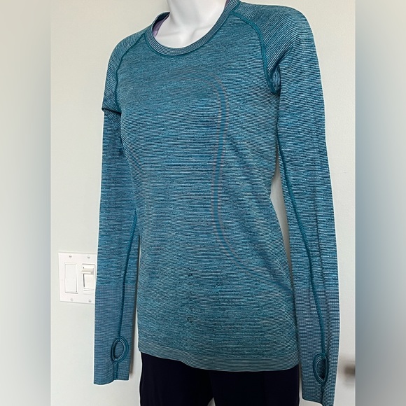 Lululemon Swiftly long sleeve - Picture 1 of 2